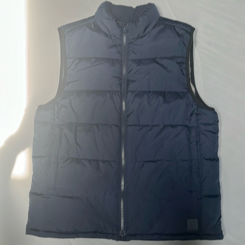 Gap kids XXL puffer vest